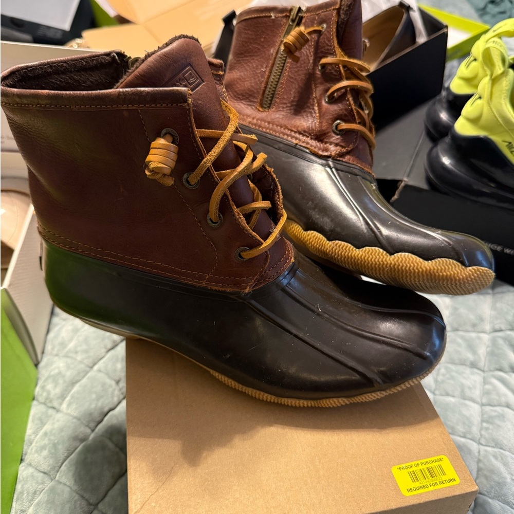 Sperry Two-Tone Lace-Up Duck Boots